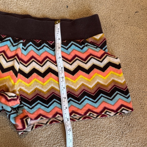 Missoni Multicolor Zigzag Athletic Shorts - Picture 4 of 9